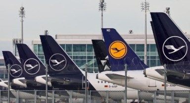 Lufthansa’da pilotlar greve gitti; Yüzlerce uçuş iptal