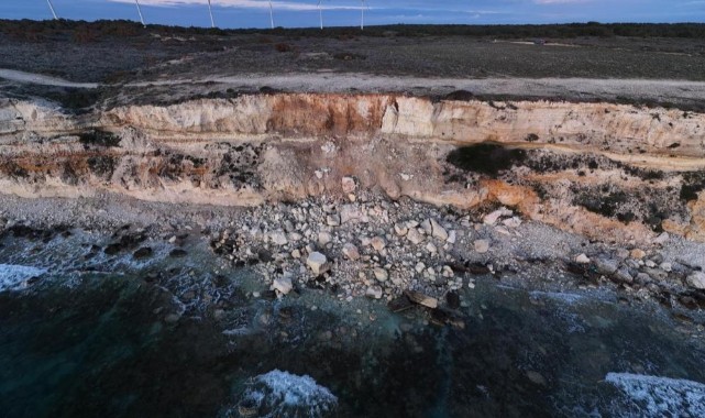 Polente Burnu’nda alarm: Seyir alanı çöküyor