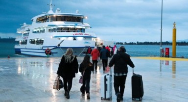 Aliaport yeni turizm kapısı oldu; Yolcu sayısı patladı