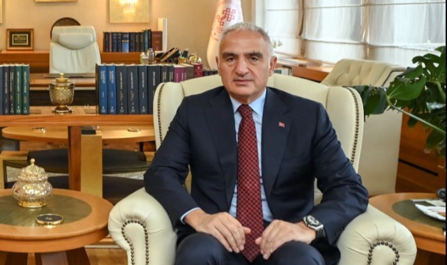 Bakan Ersoy'dan tarihi eser operasyonu açıklaması