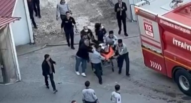 İnşaat halindeki otelde yangın: 13 kişi etkilendi