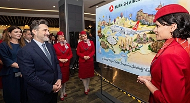 Şeker, Dünya Kabin Memurları Günü'nü kutladı