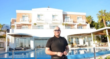 Girgin, Okulların geç kapanması iç turizmi yavaşlatıyor