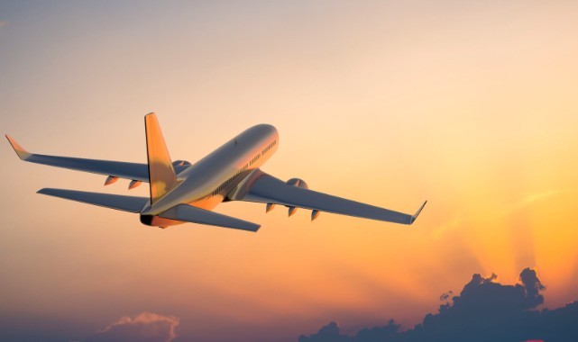 IATA: Havacılıkta karlar 2026'da yarıya düşüyor