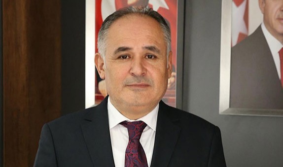 İl Kültür ve Turizm Müdürü babası için görevi bıraktı