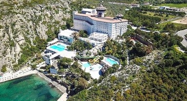 Kuşadası'nın simge oteli için konkordato kararı