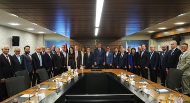 TÜROFED’den Bakan Ersoy’a ziyaret