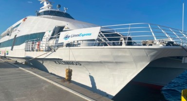 Çanakkale-Limni feribot seferleri başladı