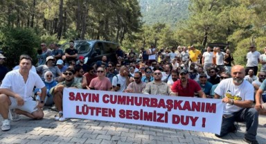 Ölüdeniz'de yamaç paraşütü pilotlarından eylem