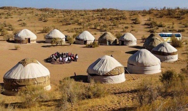Turist obaları Özbekistan'ın yeni turizm vitrini oldu