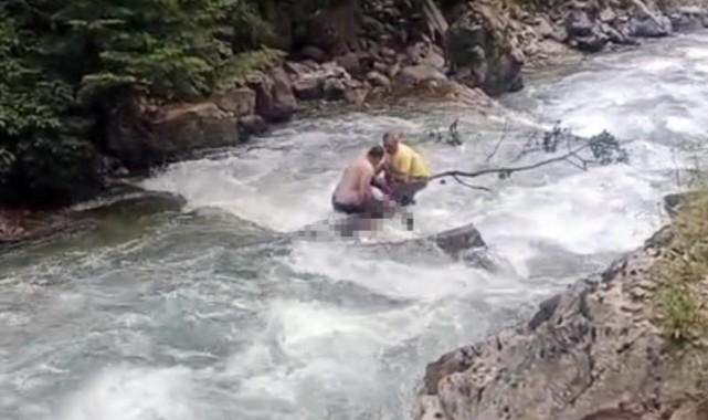Uzungöl'de dereye düşen turist hayatını kaybetti